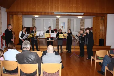 Foto 2 von 8