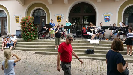Foto 25 von 106